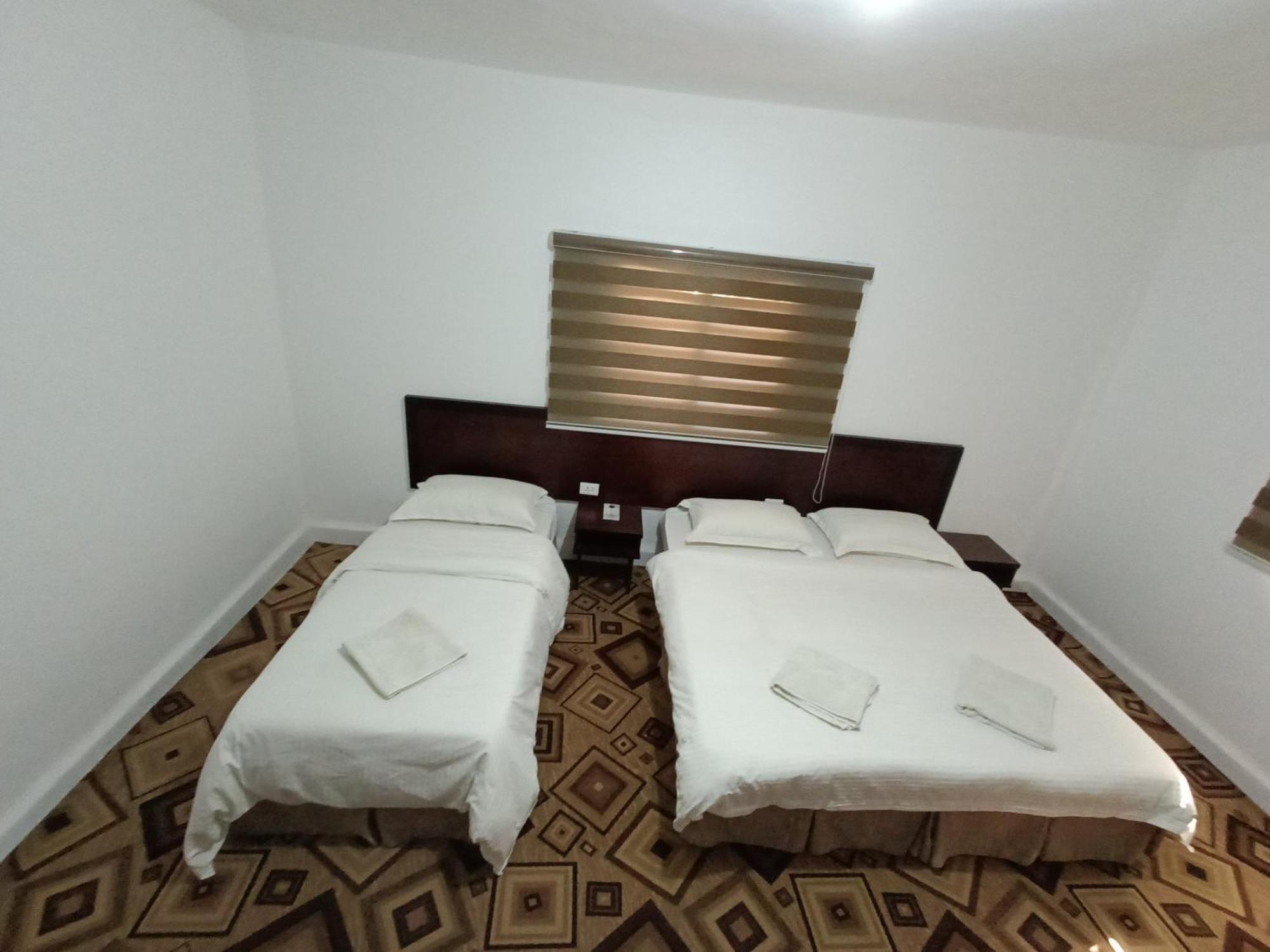 Happy Night Hostel Wadi Musa Buitenkant foto