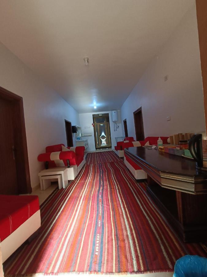 Happy Night Hostel Wadi Musa Buitenkant foto